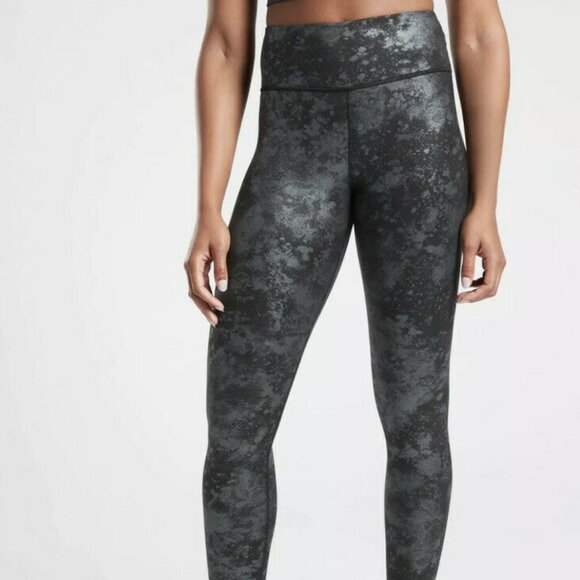 Athleta Gray Silver Metallic Pearl Shine Elation Misty Lace High Waist Leggings - Picture 1 of 6